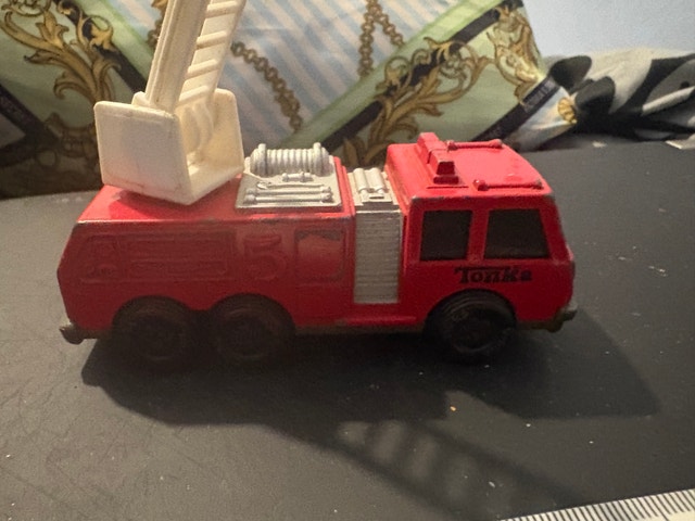 Tonka Fire Truck - photo 3