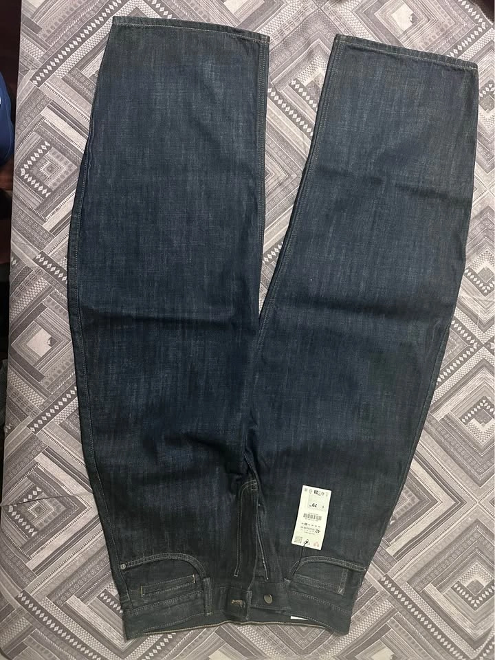 Sealed Zara Men’s Balloon Fit Jeans – Dark Blue –  US 32 - photo 5