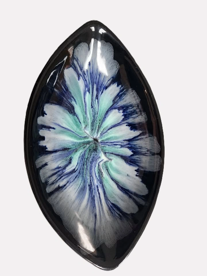 Vintage Canadian Beauceware Trinket Dish, Black Starburst Drip G - photo 2