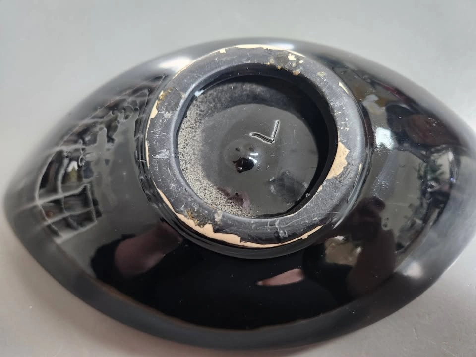 Vintage Canadian Beauceware Trinket Dish, Black Starburst Drip G - photo 4