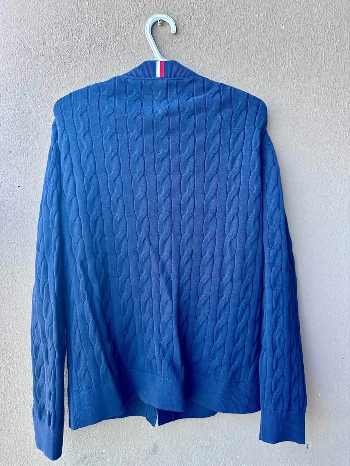 New Tommy Hilfiger Buttoned Sweater | Sealed - photo 4