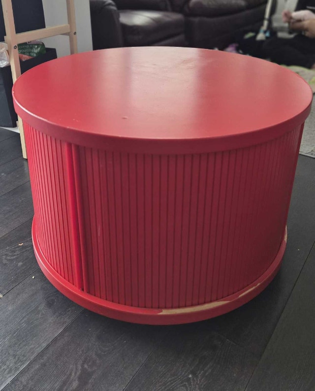 Red Round Coffee Table with Storage & Wheels