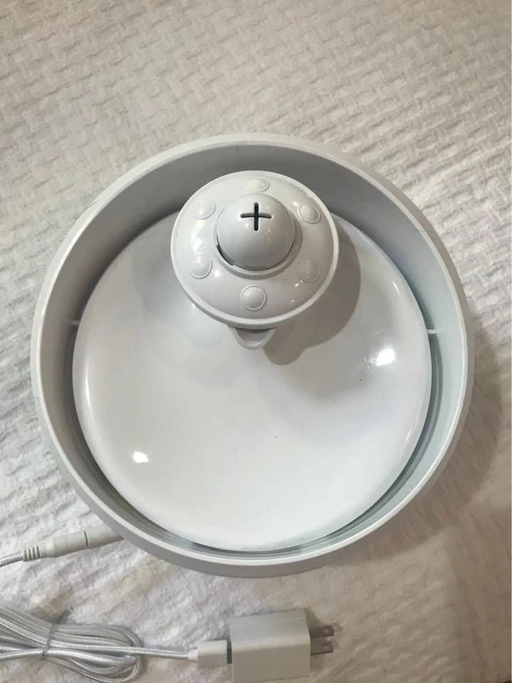 Brand new cat water fountain - photo 3