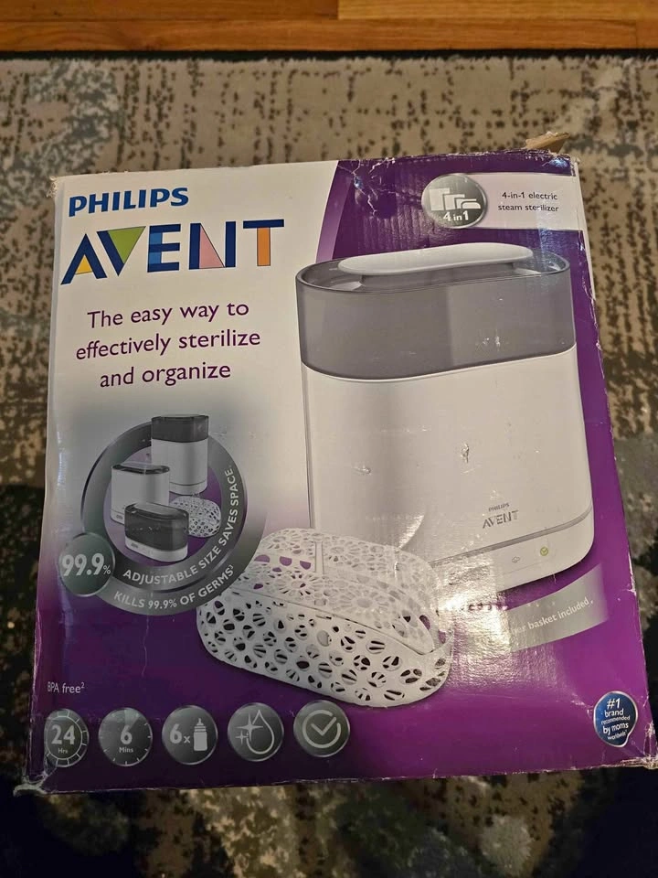 Philips Avent 4 in 1 Sterilizer + 2 Free gifts