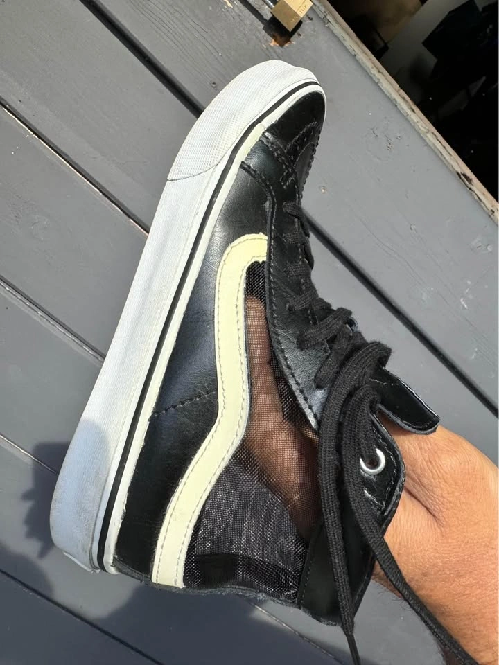Women’s Vans Black/White Size 6.5 - photo 3