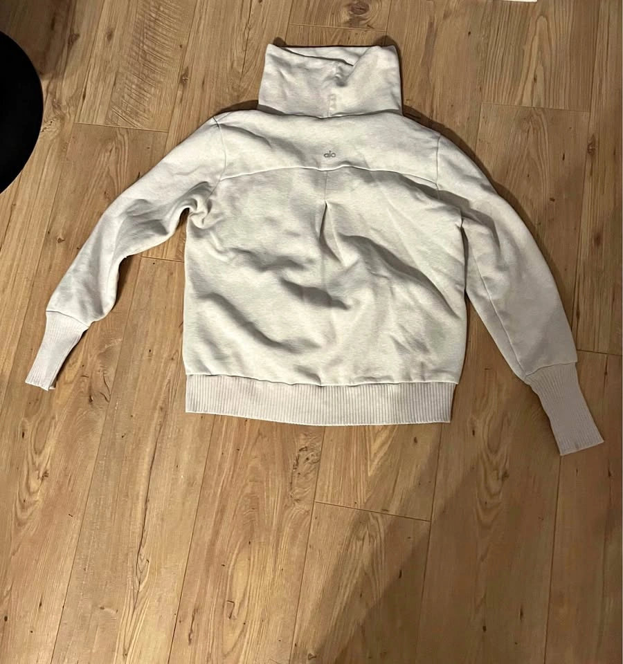 Alo Cream Turtleneck