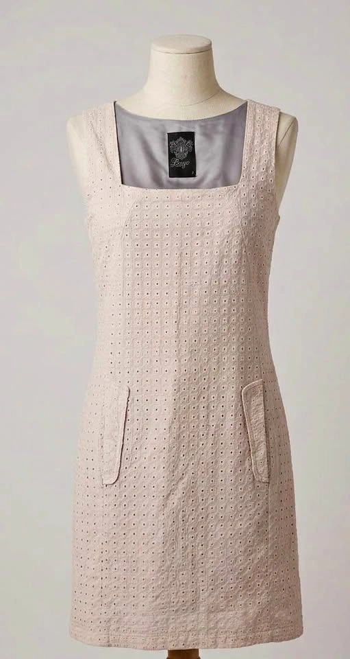 Light Grey Eyelet Square Neck Sleeveless XS