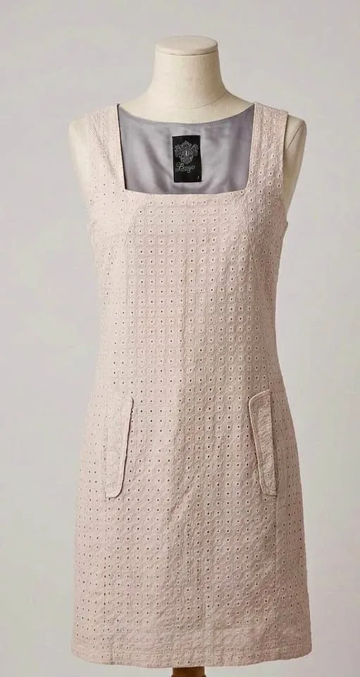 Light Grey Eyelet Square Neck Sleeveless XS