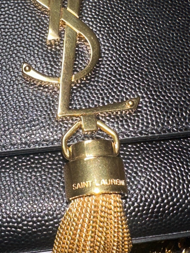 KATE MEDIUM TASSEL IN GRAIN DE POUDRE EMBOSSED LEATHER - photo 3