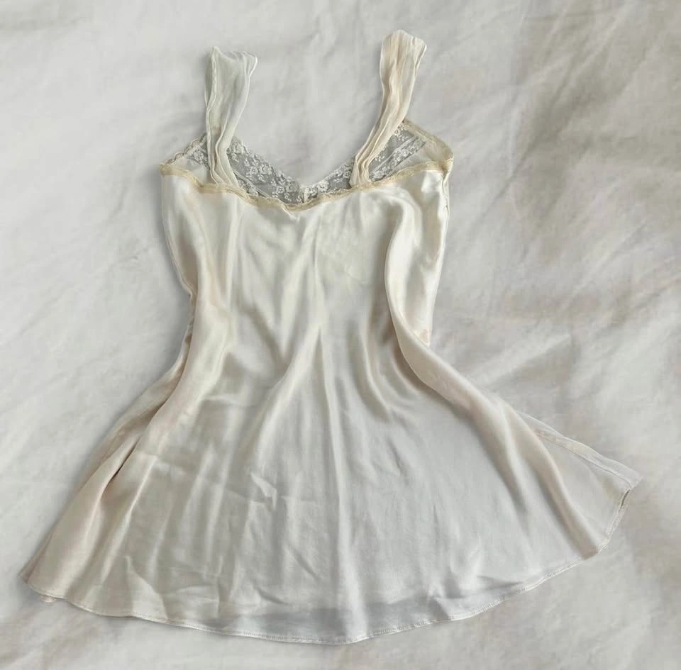 Vintage 100% silk cream slip dress🌸🌷 - photo 2