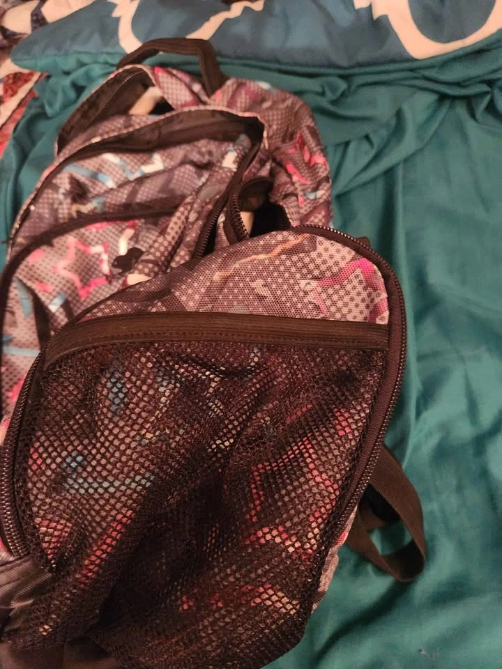 Roots Backpack Gray Pink Blue Geometric Pattern - photo 4
