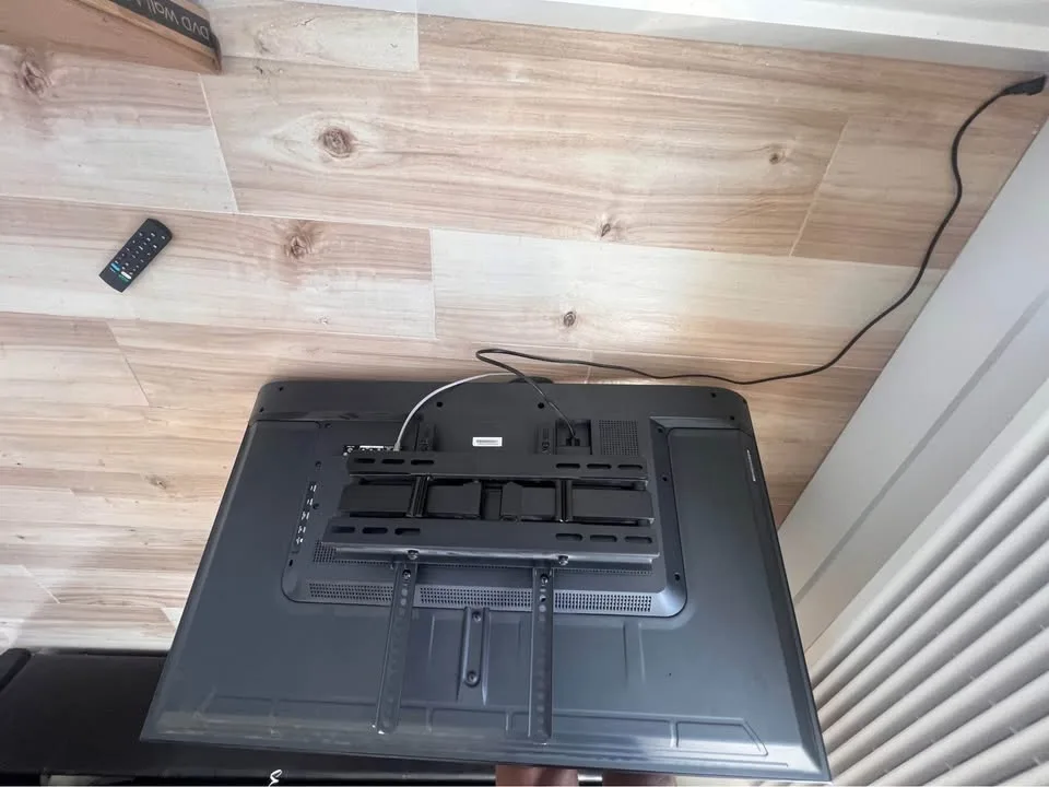 38 inch smart TV image indicator(2)