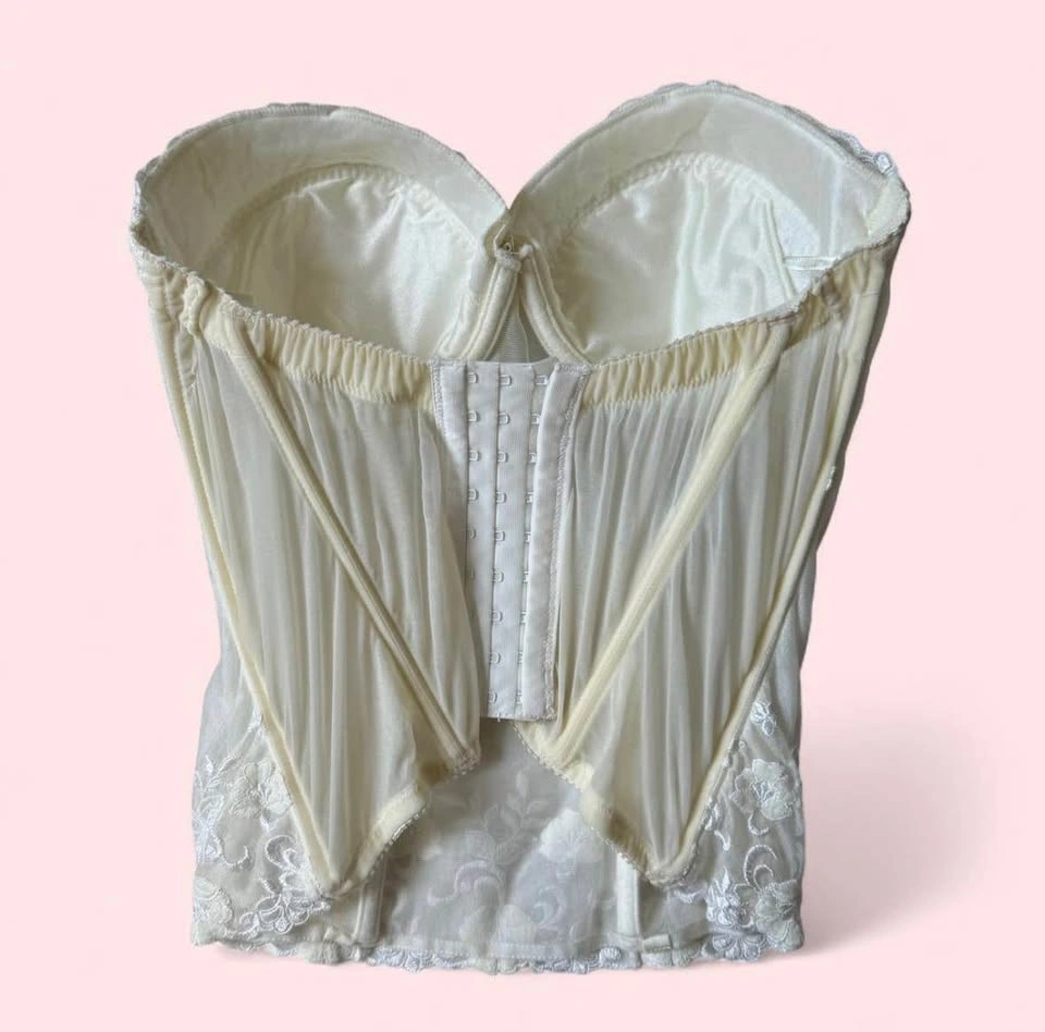 Vintage Cream Corset Top - photo 3