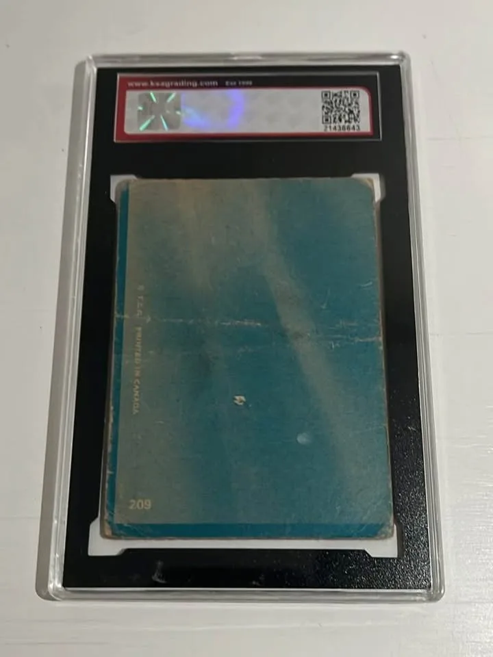 Vintage Bobby Orr OPC Card - KSA 1.5 image indicator(2)