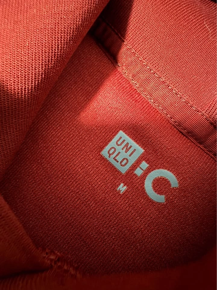 Red Uniqlo Hoodie - photo 2