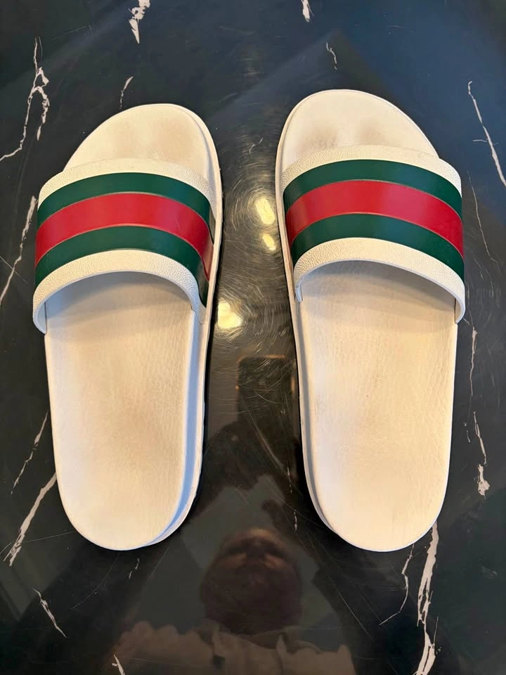 Gucci Pursuit 72 Men's Rubber Slides - Size 9