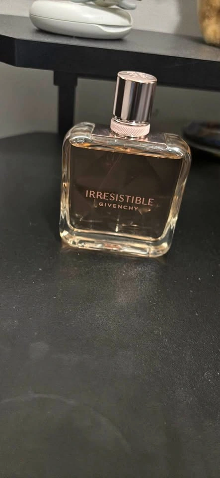 Irresistible Givenchy Womens Perfume