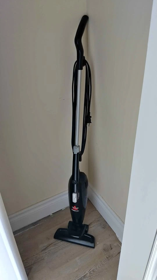 Bissell vacuum cleaner