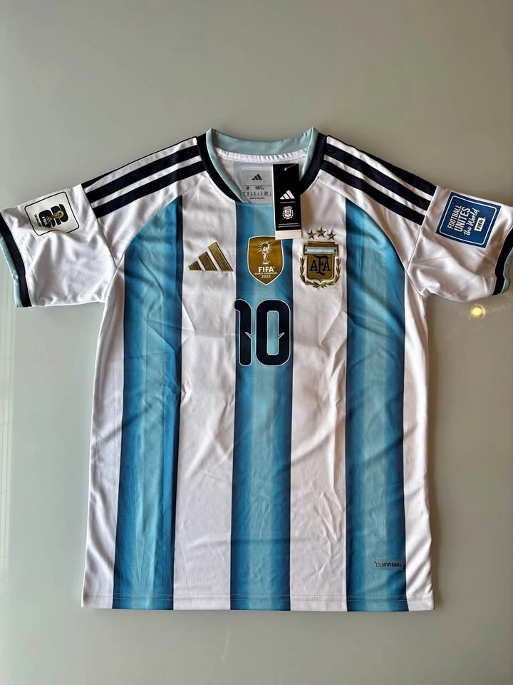 Argentina Messi Jersey Size Medium