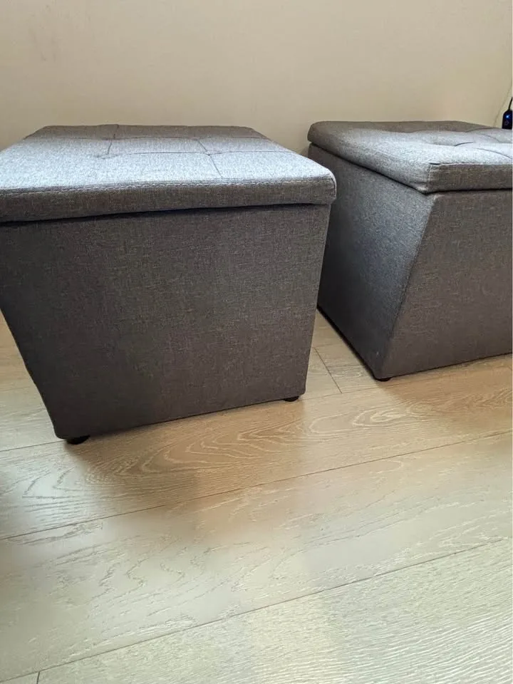 2 Small Ottomans - photo 2