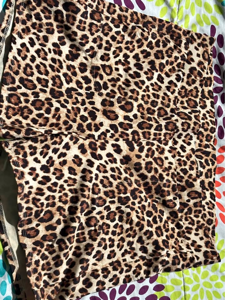 Torrid Bike Shorts Leopard NWOT 3X