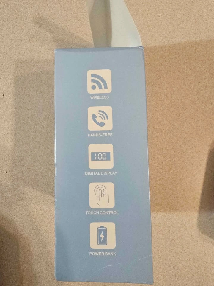 Wireless Earbuds with Power Bank Charging Case - photo 5