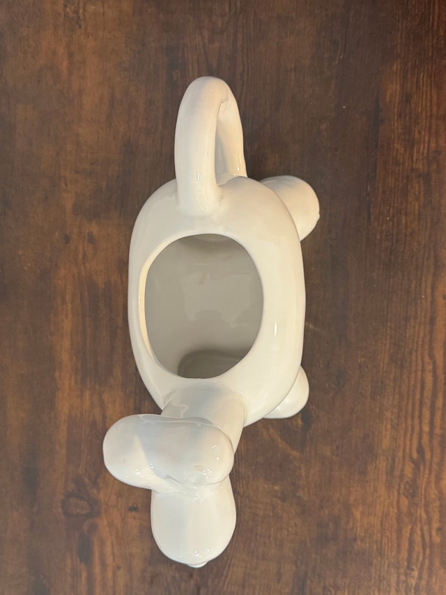 White Ceramic Animal Pitcher / Planter - photo 4