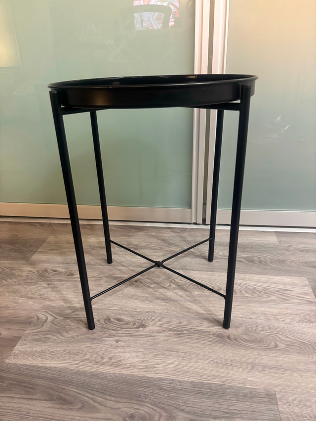 Black Metal Tray Table - photo 3