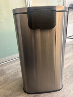 Martha Stewart 30L Step Trash Can - photo 4