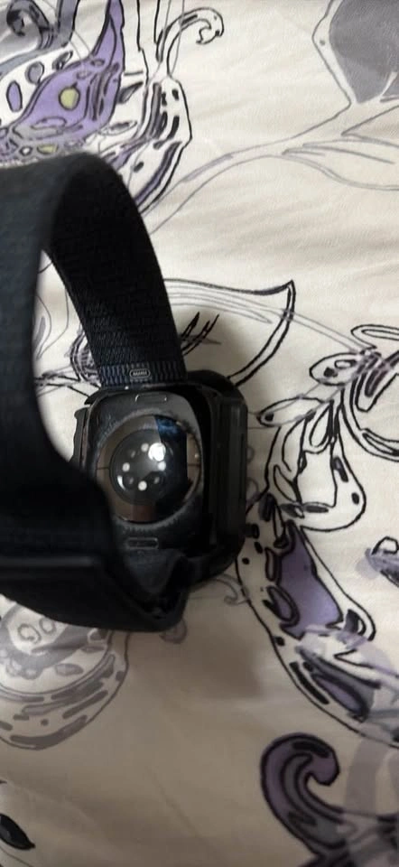 Apple Watch Series 10 with Black Sport Loop - photo 3