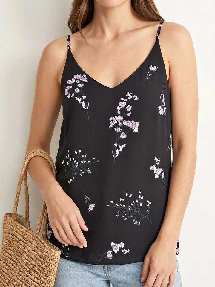 Reitmans Black Floral Camisole Tank Top - Size Medium