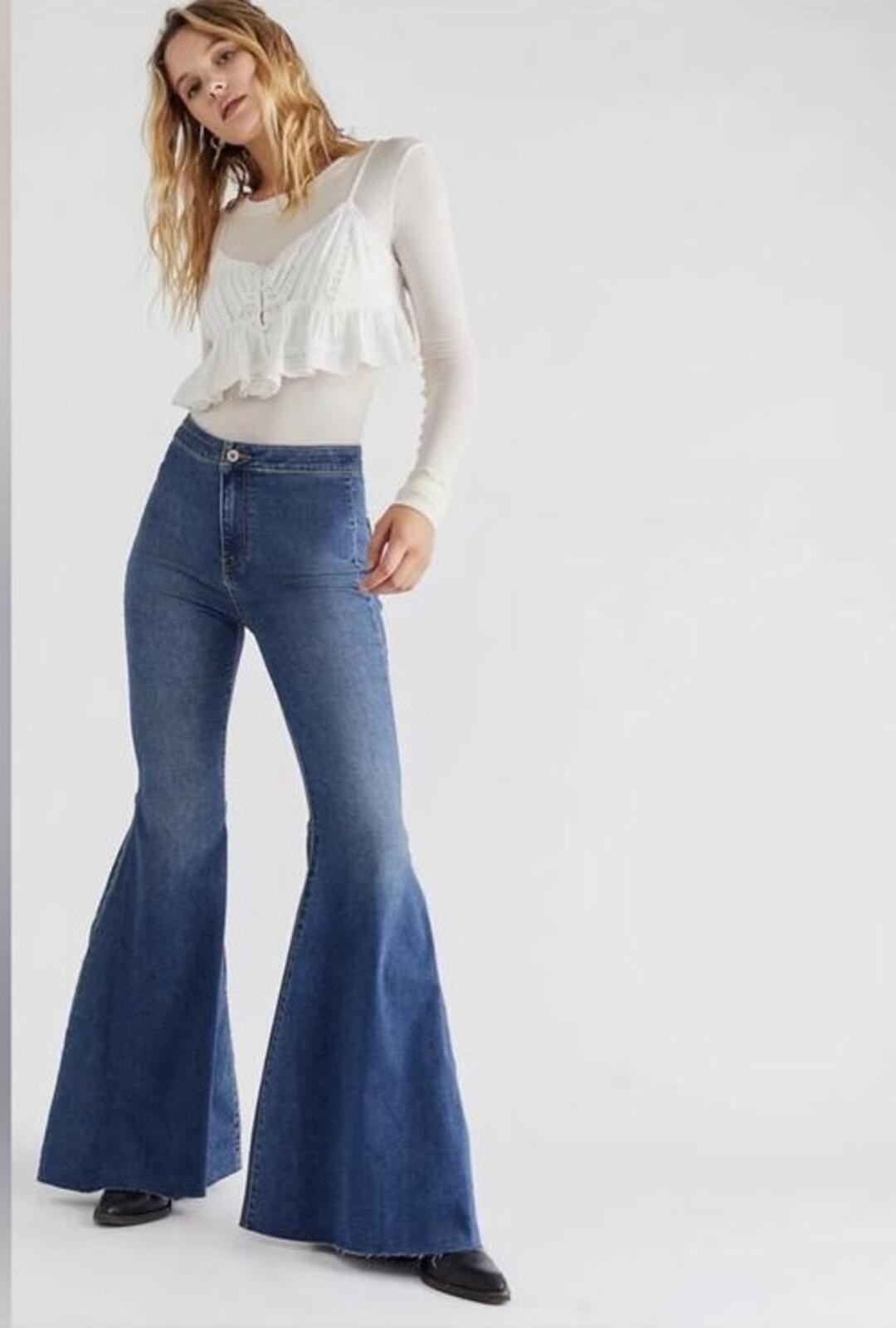 Free People Just Float On Flare Jeans High Rise Size 25 NWT