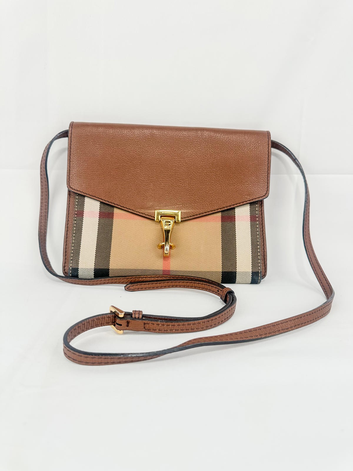 Burberry House Check Macken Bag
