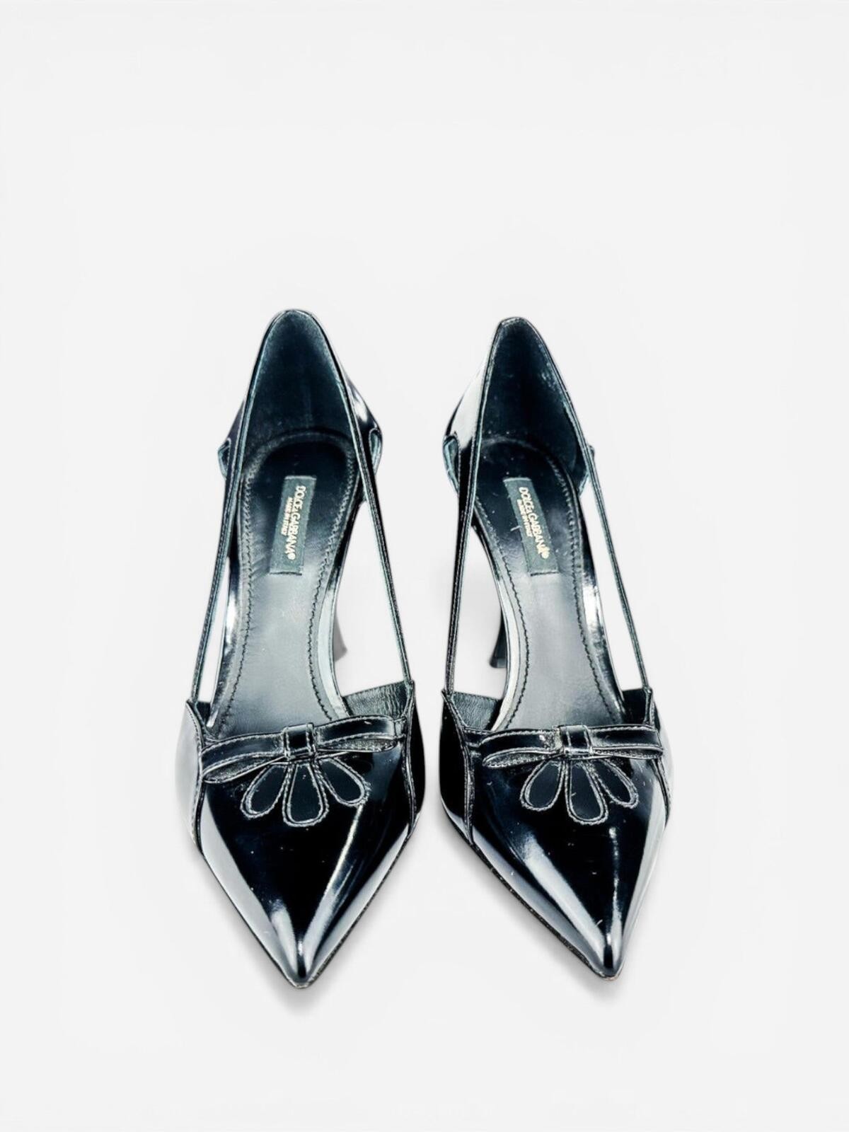 Dolce & Gabbana Black Patent Leather Bow Stiletto Pump EU 35.5 U - photo 2