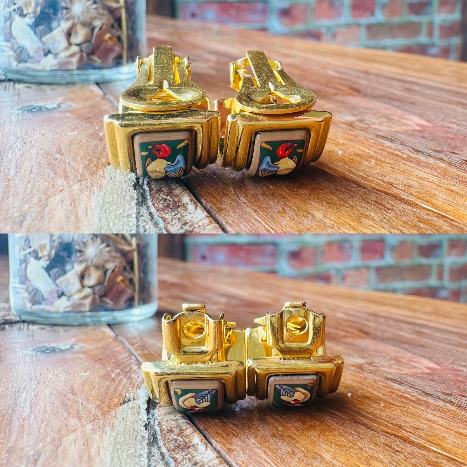 Hermès Vintage Enamel Bird Clip-On Earrings – Gold Plated - photo 4