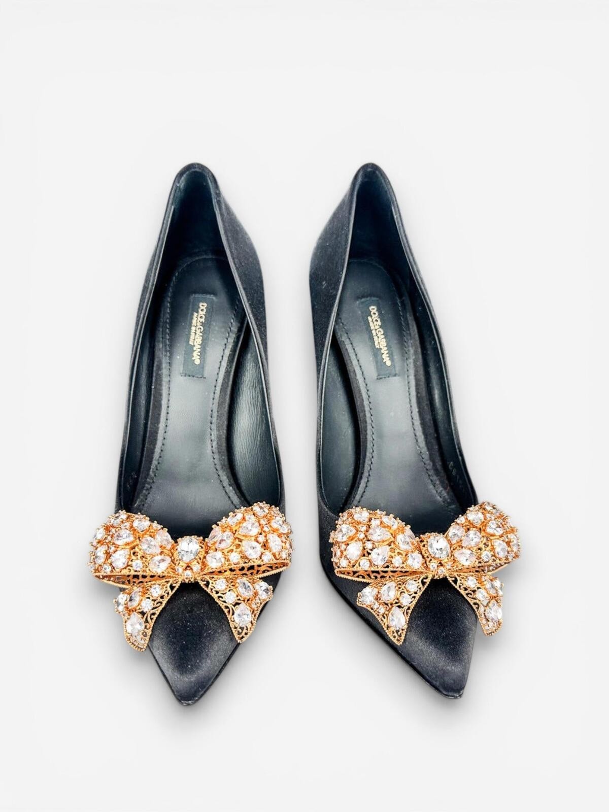Dolce & Gabbana Crystal Bow Satin Pumps Black US 6.5 - photo 3