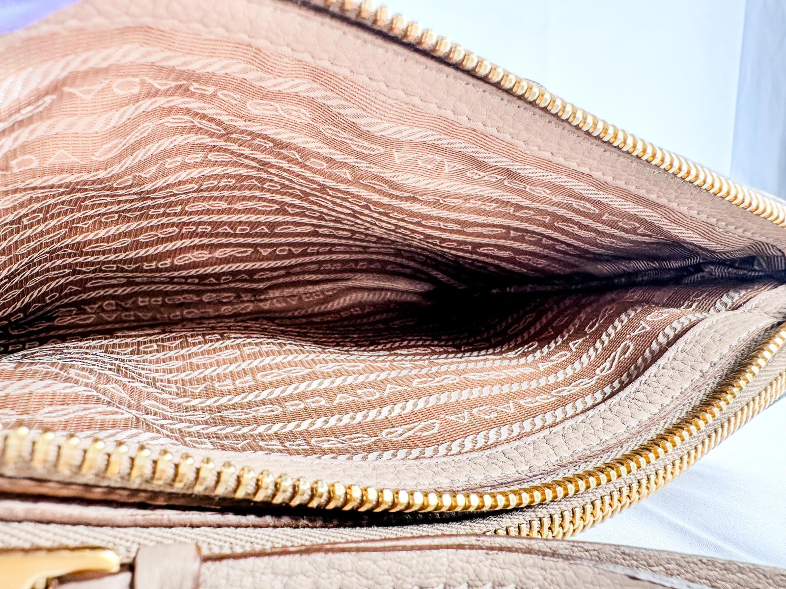 Prada Vitello Phenix Double Zip Crossbody Bag Cammeo Beige Leath - photo 5