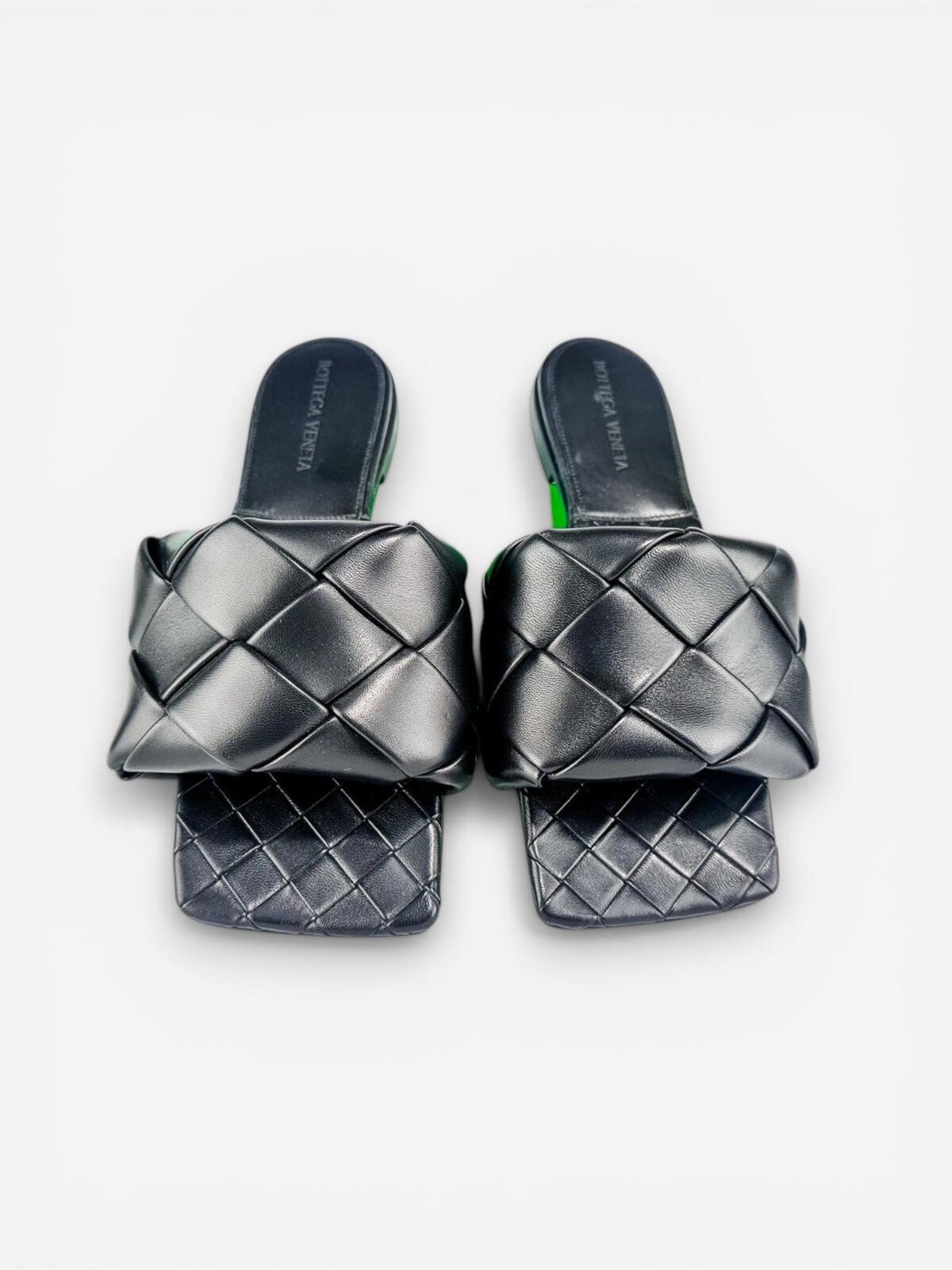 Bottega Veneta Lido Black Padded Intrecciato Flat Slide Sandal E
