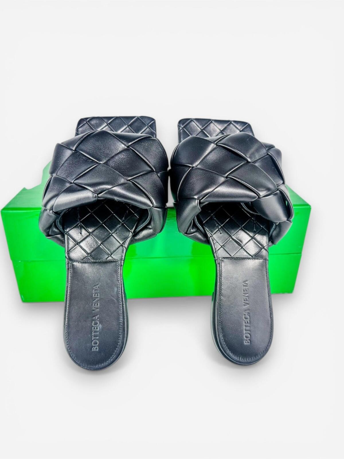 Bottega Veneta Lido Black Padded Intrecciato Flat Slide Sandal E - photo 5