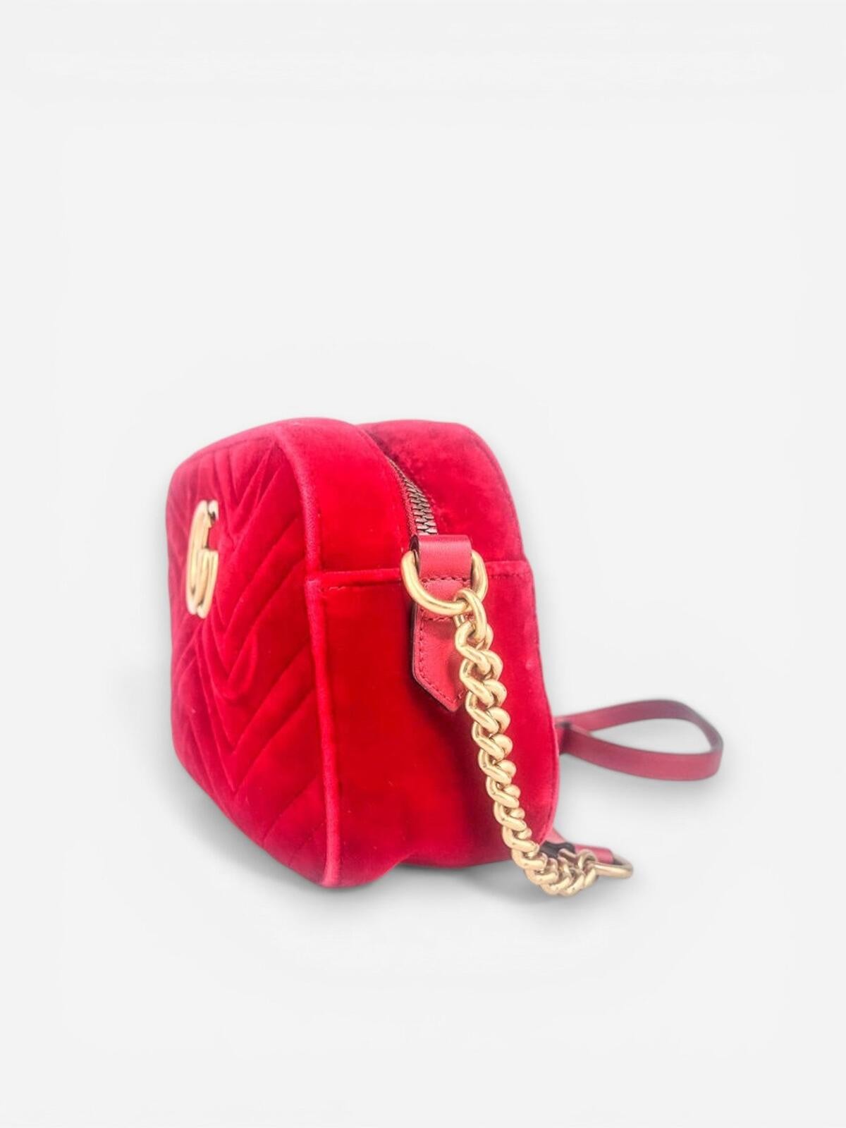 Gucci GG Marmont Red Velvet Camera Bag | Gold Hardware | New - photo 3