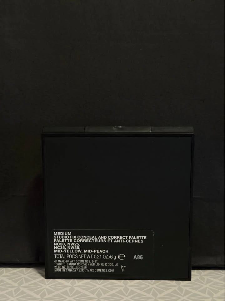 MAC STUDIO FIX CONCEAL AND CORRECT PALETTE - MEDIUM - photo 2