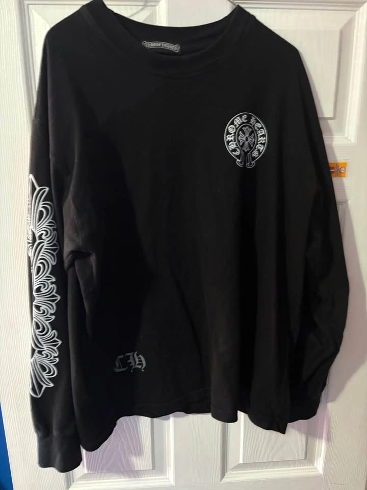 Chrome Hearts Sweater - photo 2
