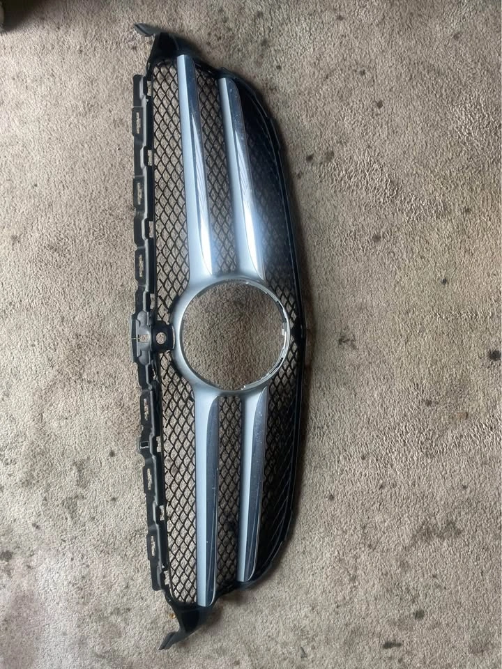 Front Grill For W205 C300/C43