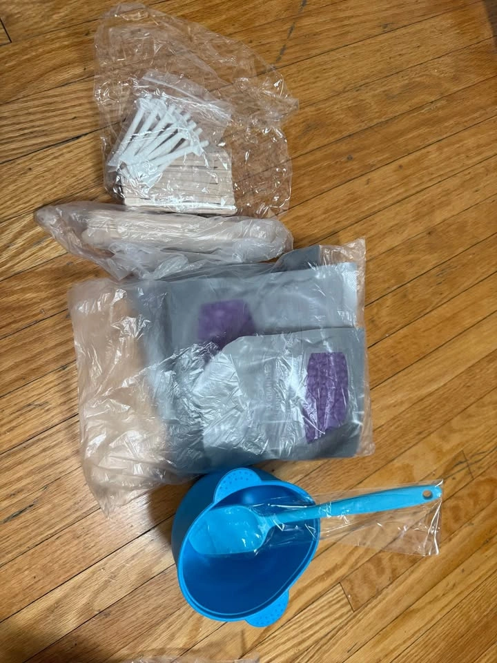 Wax Heater and Waxing Beans Kit - photo 3