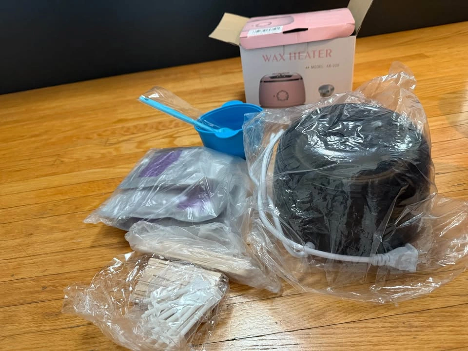 Wax Heater and Waxing Beans Kit - photo 5