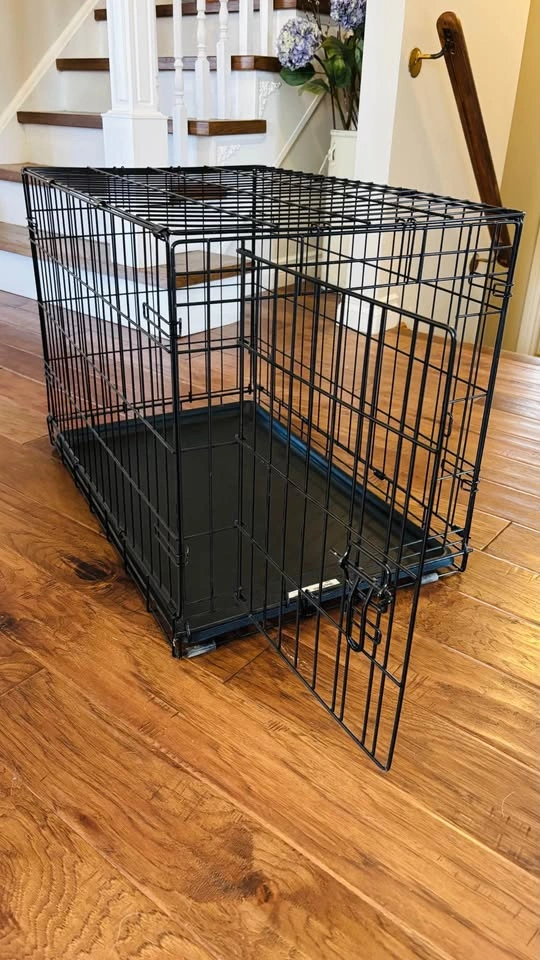 30 inch Dog Crate for Medium Dogs - photo 2