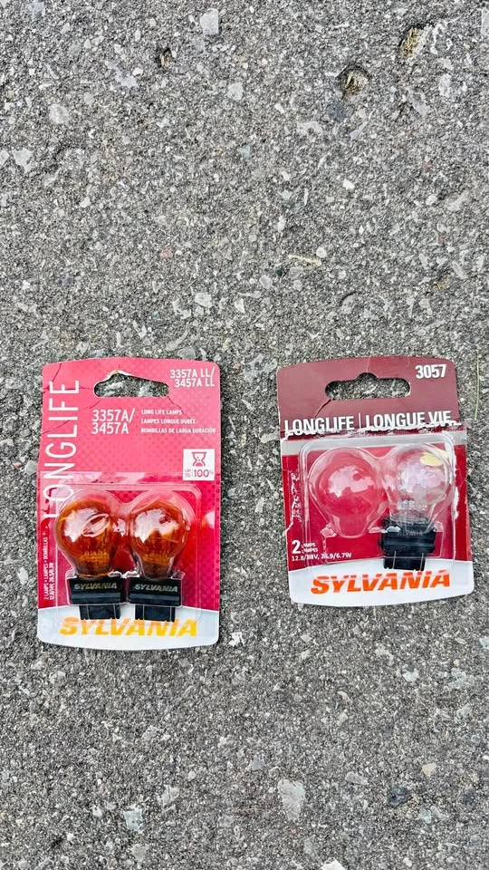 Automotive light bulbs
