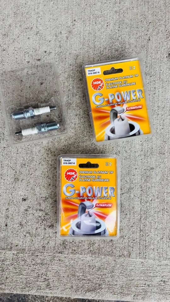 Six brand new platinum spark plugs - photo 2