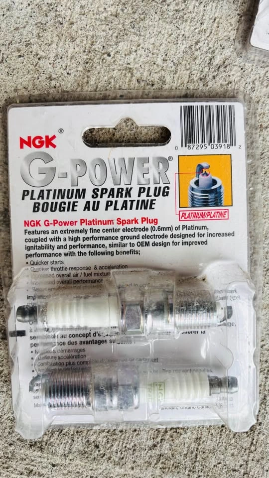 Six brand new platinum spark plugs - photo 4
