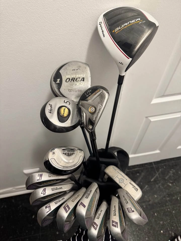 Beginner Golf Club Set w/ Bag + Extras - photo 2